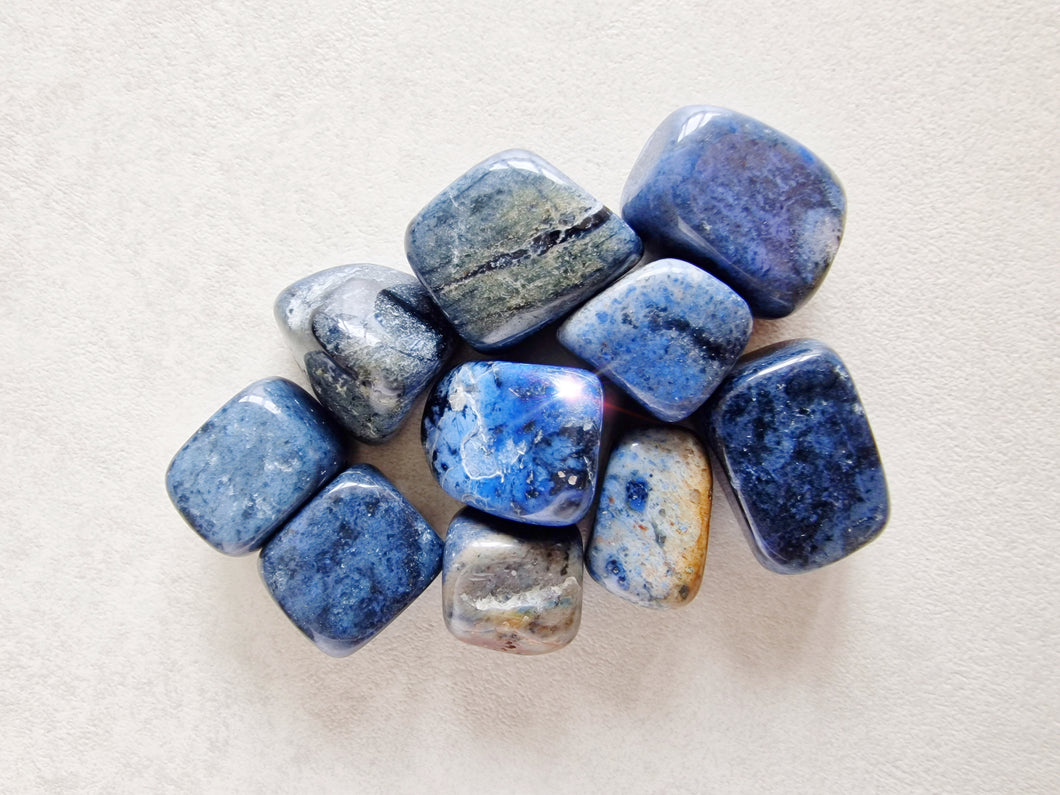 Dumortierite tumble stone