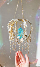 Load image into Gallery viewer, New flower crystal suncatcher - Edmund